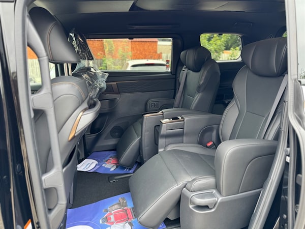 Used Toyota Alphard 2024 for sale - 75572117: Photo 37