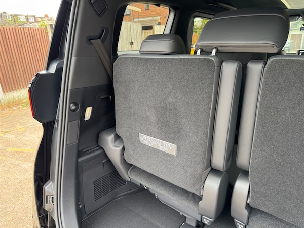 Used Toyota Alphard 2024 for sale - 75572117: Photo 53