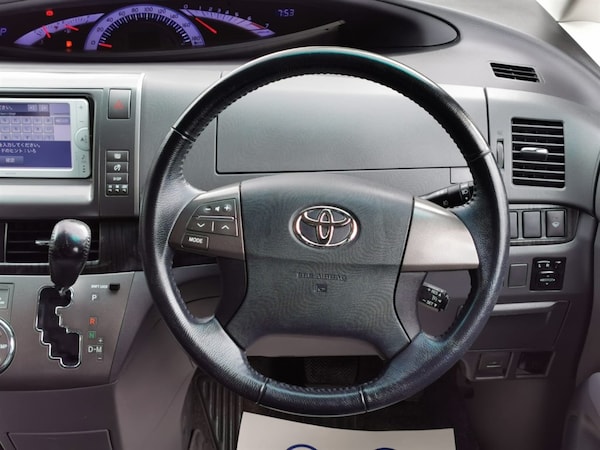 Used Toyota Estima 2011 for sale - 75572384: Photo 29