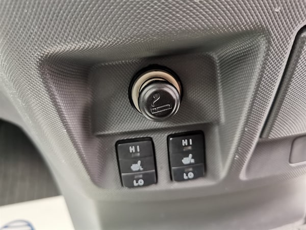 Used Toyota Estima 2011 for sale - 75572384: Photo 49