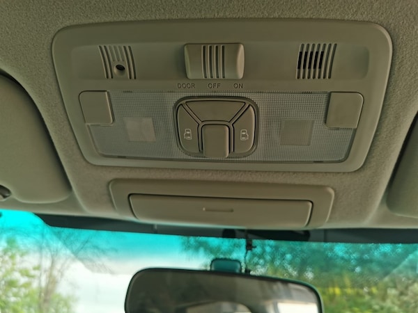 Used Toyota Estima 2011 for sale - 75572384: Photo 59