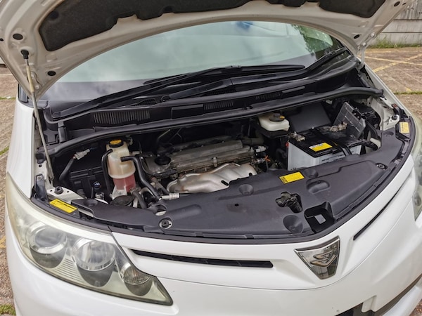 Used Toyota Estima 2011 for sale - 75572384: Photo 74
