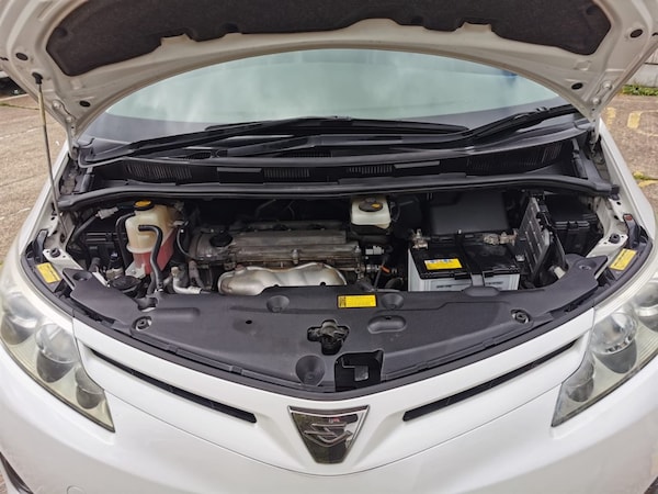 Used Toyota Estima 2011 for sale - 75572384: Photo 75