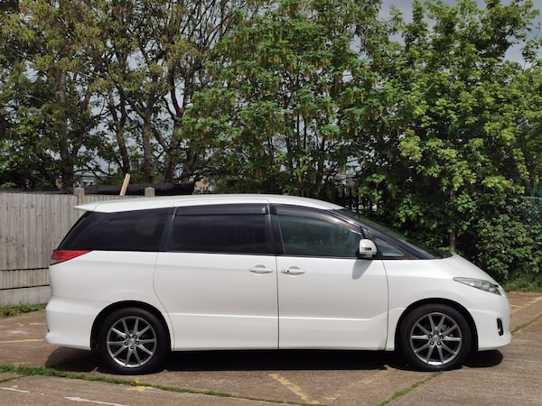 Used Toyota Estima 2011 for sale - 75572384: Photo 7