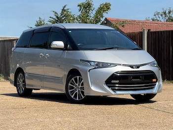 Used Toyota Estima 2018 for sale - 79510897: Photo