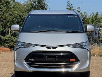 Used Toyota Estima 2018 for sale - 79510897: Photo