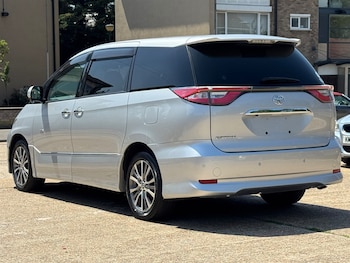 Used Toyota Estima 2018 for sale - 79510897: Photo