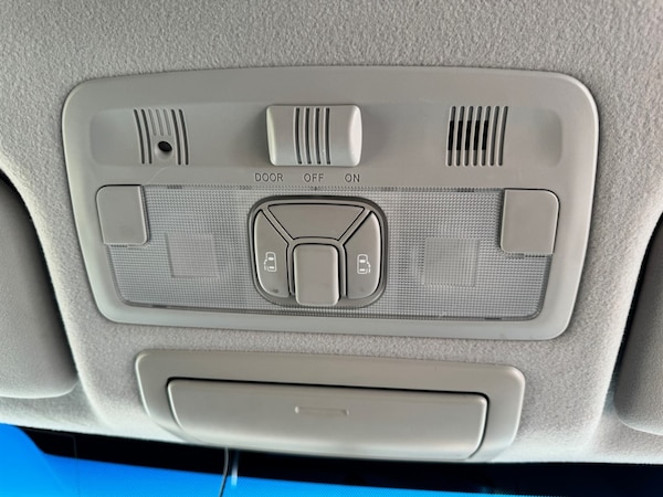 Used Toyota Estima 2012 for sale - 75571921: Photo 30