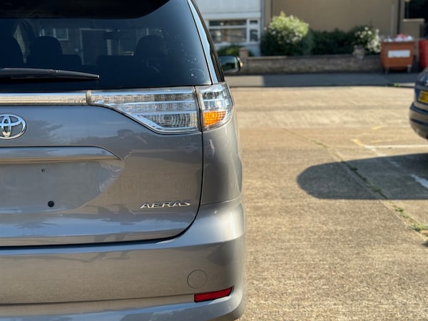 Used Toyota Estima 2012 for sale - 75571921: Photo 47