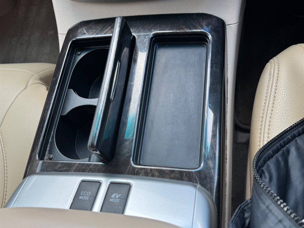 Used Toyota Alphard 2024 for sale - 77053424: Photo 29