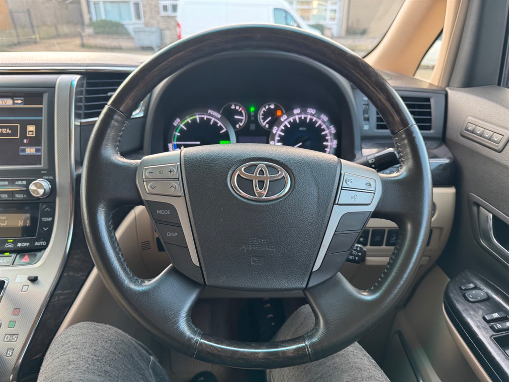 Used Toyota Alphard 2024 for sale - 77053424: Photo 37
