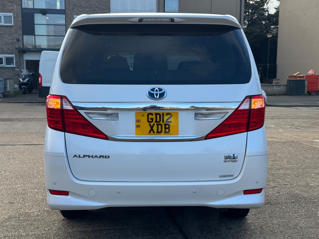 Used Toyota Alphard 2024 for sale - 77053424: Photo 5