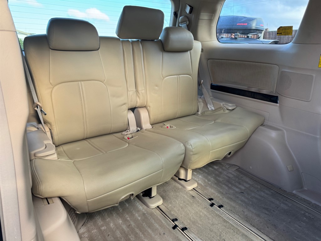 Used Toyota Alphard 2024 for sale - 77053424: Photo 54