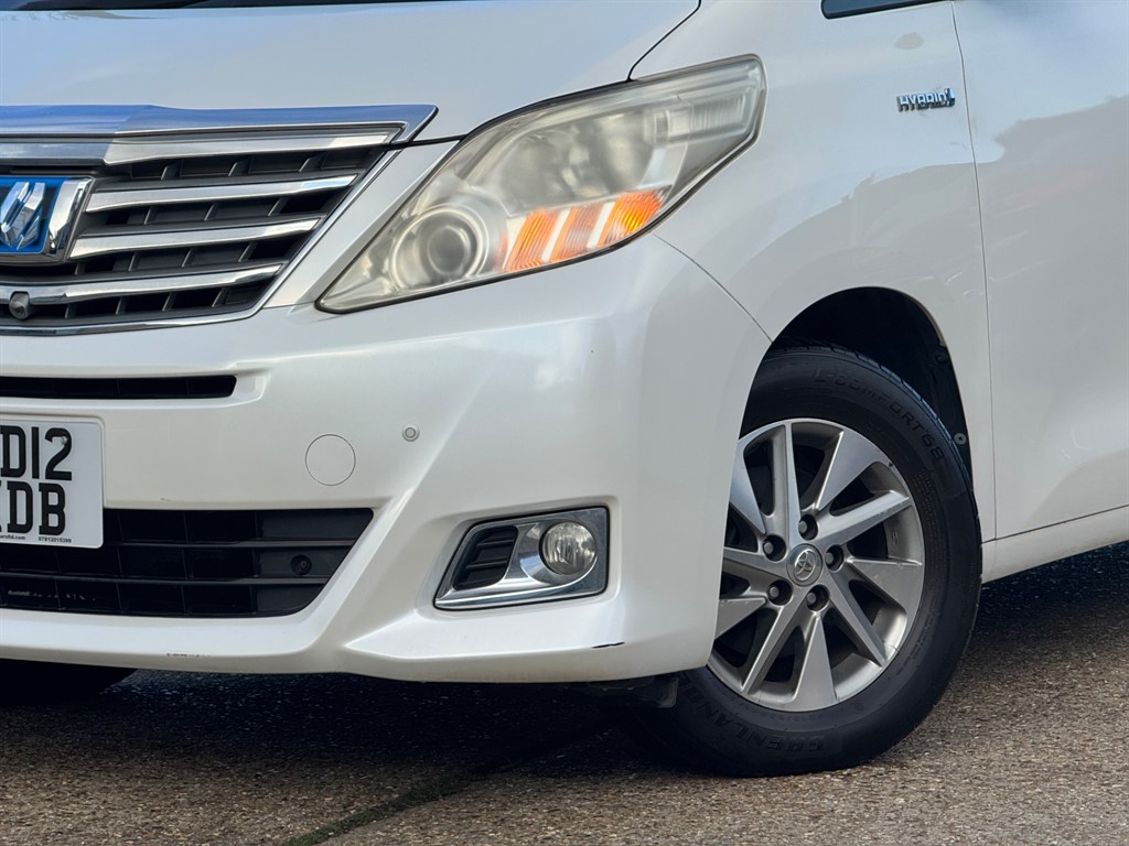 Used Toyota Alphard 2024 for sale - 77053424: Photo 66