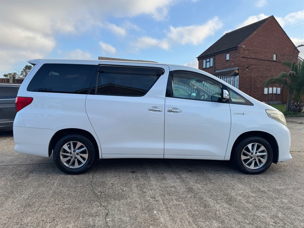 Used Toyota Alphard 2024 for sale - 77053424: Photo 7