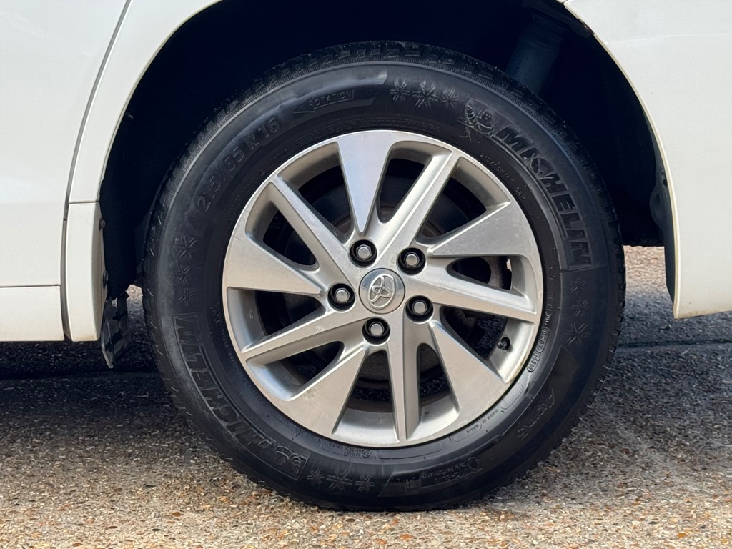 Used Toyota Alphard 2024 for sale - 77053424: Photo 72