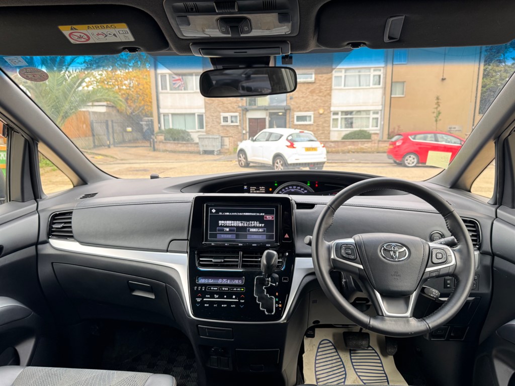 Used Toyota Estima 2018 for sale - 76375654: Photo 41
