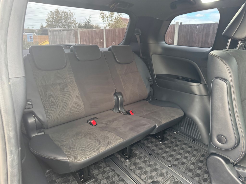 Used Toyota Estima 2018 for sale - 76375654: Photo 49