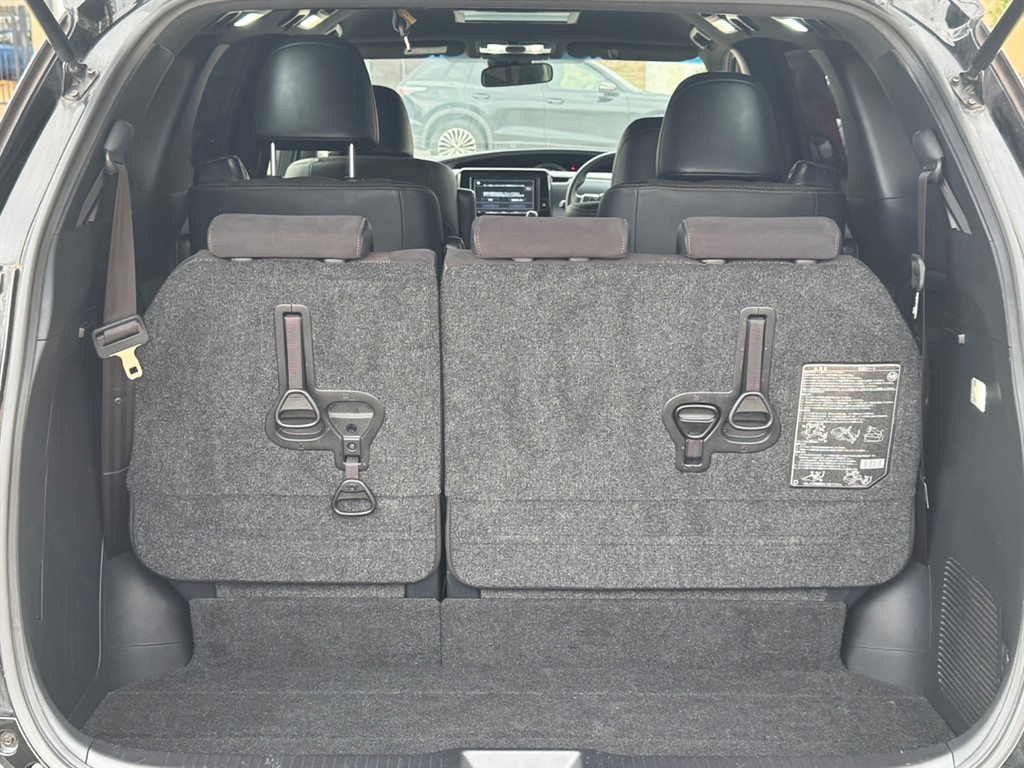 Used Toyota Estima 2018 for sale - 76375654: Photo 54