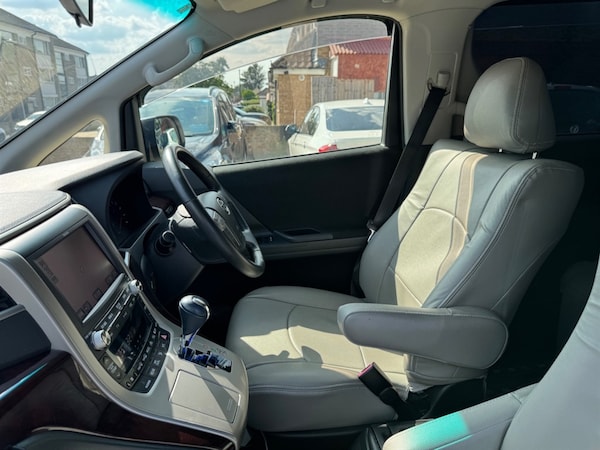 Used Toyota Alphard 2013 for sale - 75570160: Photo 17