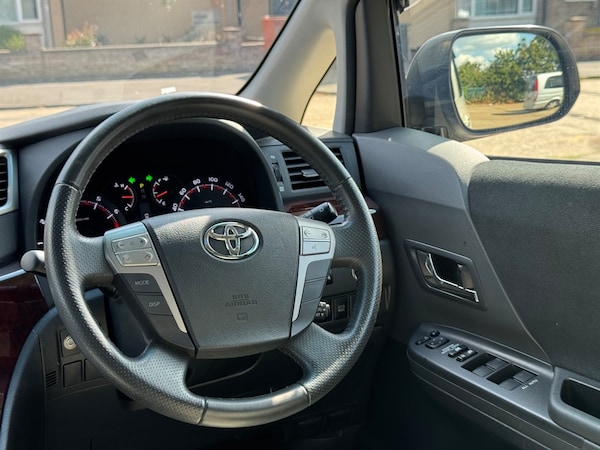 Used Toyota Alphard 2013 for sale - 75570160: Photo 35