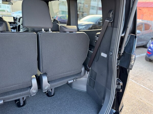 Used Toyota Voxy 2024 for sale - 75572253: Photo 25