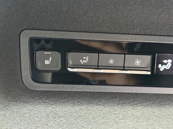 Used Toyota Voxy 2024 for sale - 75572253: Photo 60