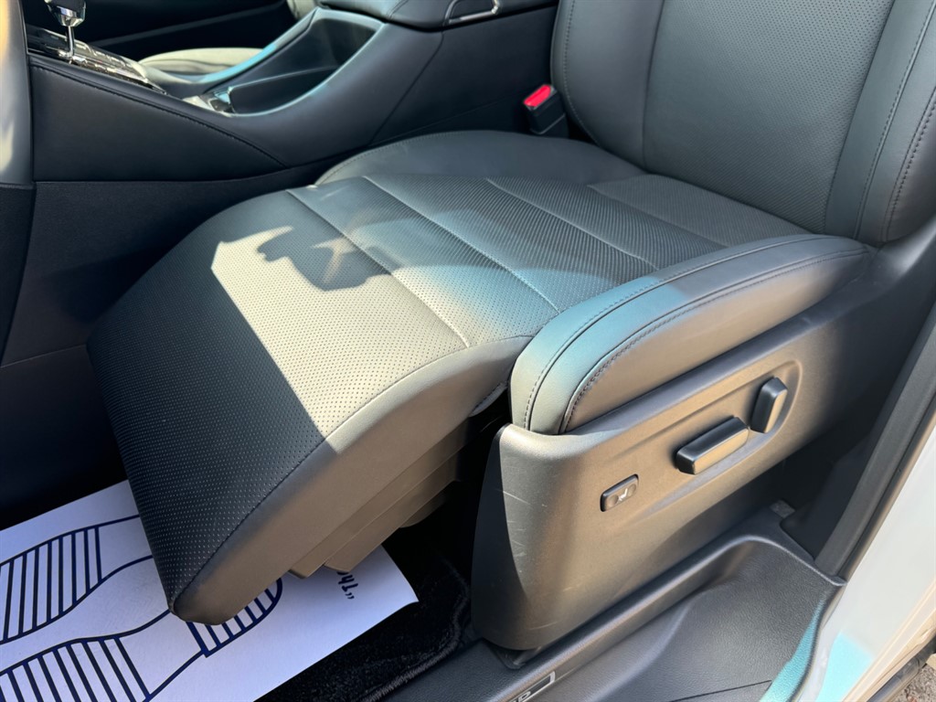 Used Toyota Alphard 2024 for sale - 77513894: Photo 60