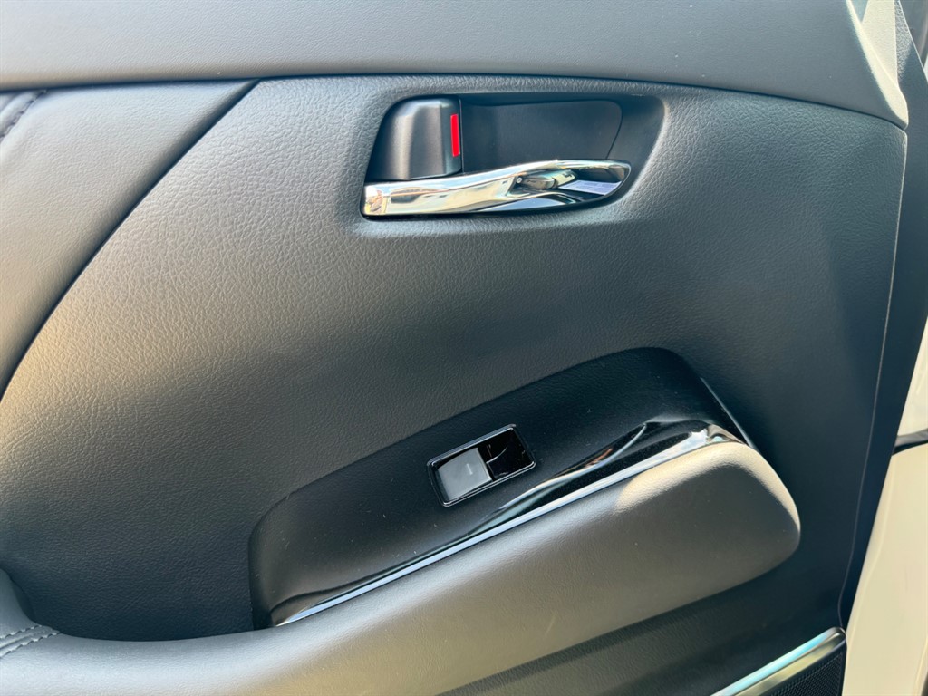 Used Toyota Alphard 2024 for sale - 77513894: Photo 67