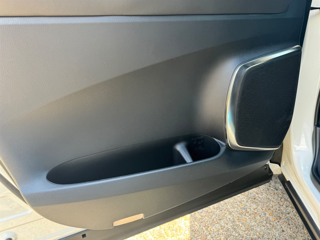 Used Toyota Alphard 2024 for sale - 77513894: Photo 72