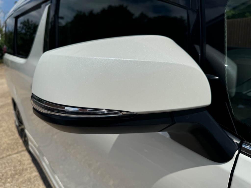 Used Toyota Alphard 2024 for sale - 77513894: Photo 93