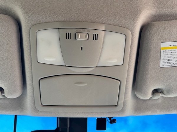 Used Nissan Elgrand 2019 for sale - 75570381: Photo 32