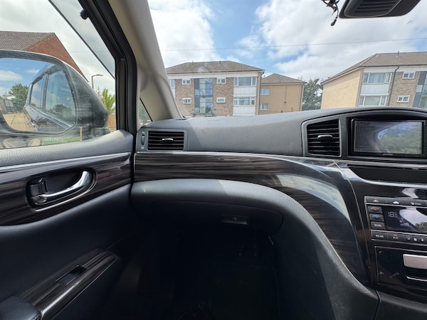 Used Nissan Elgrand 2019 for sale - 75570381: Photo 33