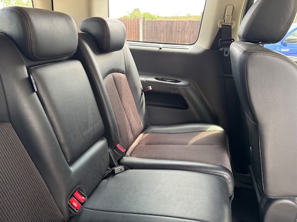 Used Nissan Elgrand 2019 for sale - 75570381: Photo 42