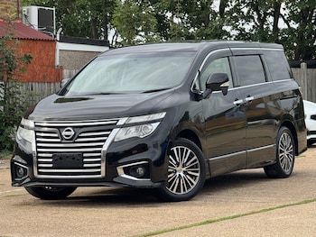 Used Nissan Elgrand 2017 for sale - 75526924: Photo