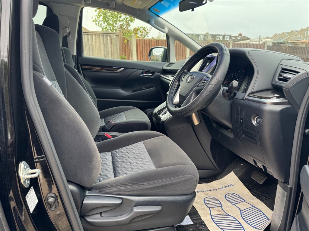 Used Toyota Alphard 2016 for sale - 76428372: Photo 10