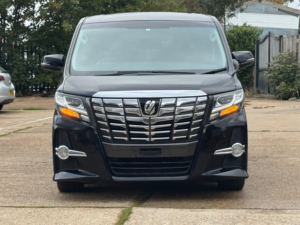 Used Toyota Alphard 2016 for sale - 76428372: Photo 2