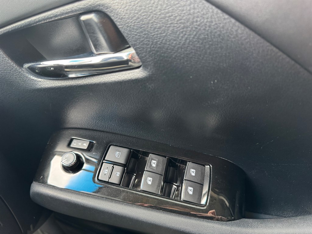 Used Toyota Alphard 2016 for sale - 76428372: Photo 36