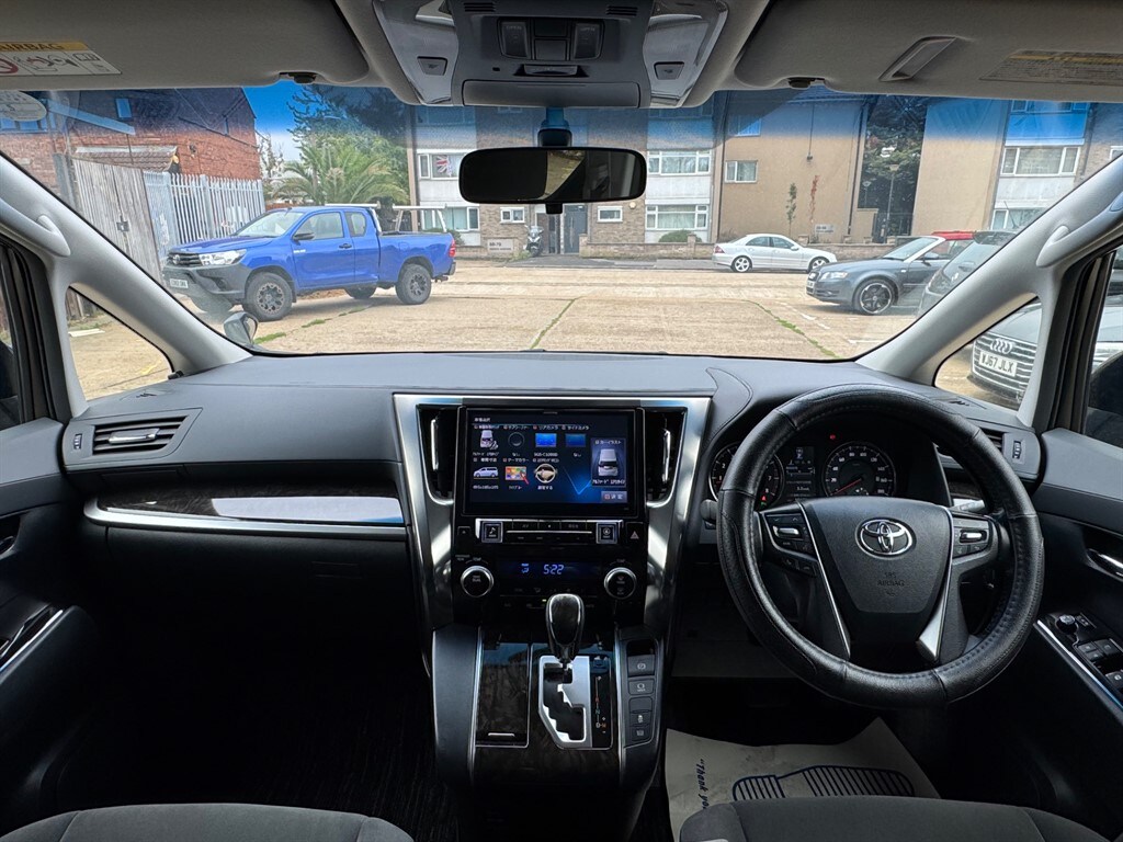 Used Toyota Alphard 2016 for sale - 76428372: Photo 40