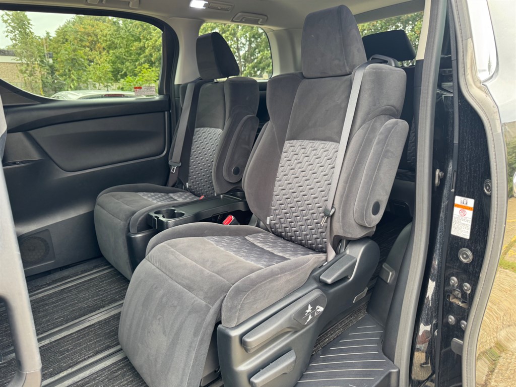 Used Toyota Alphard 2016 for sale - 76428372: Photo 43