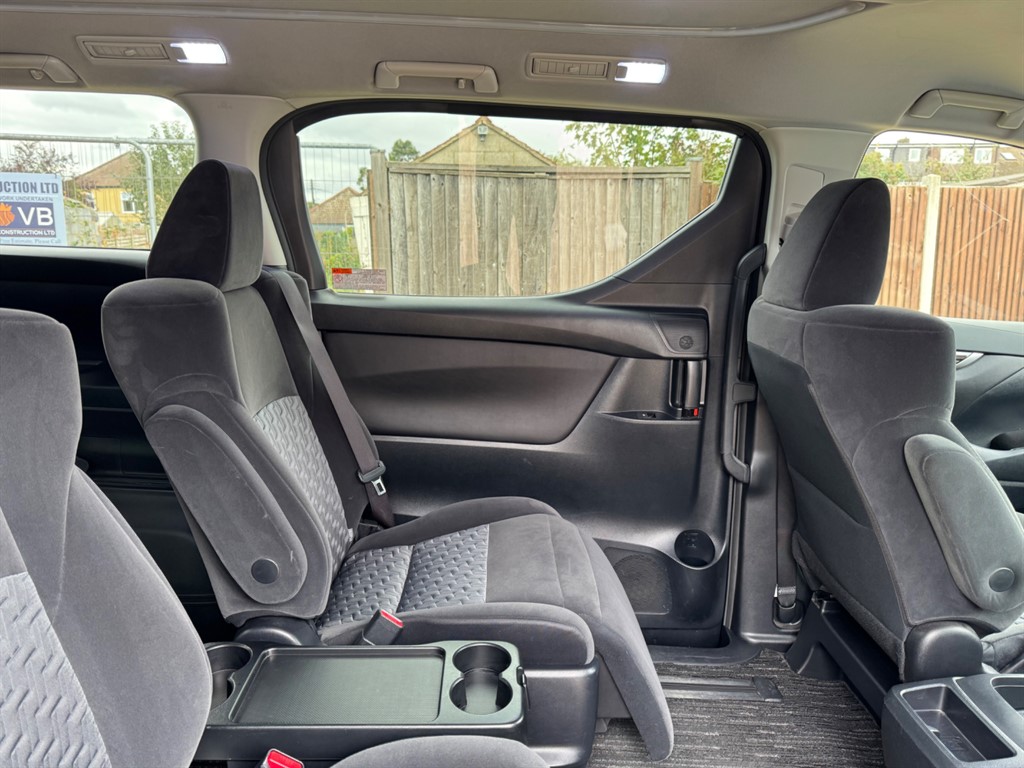 Used Toyota Alphard 2016 for sale - 76428372: Photo 49