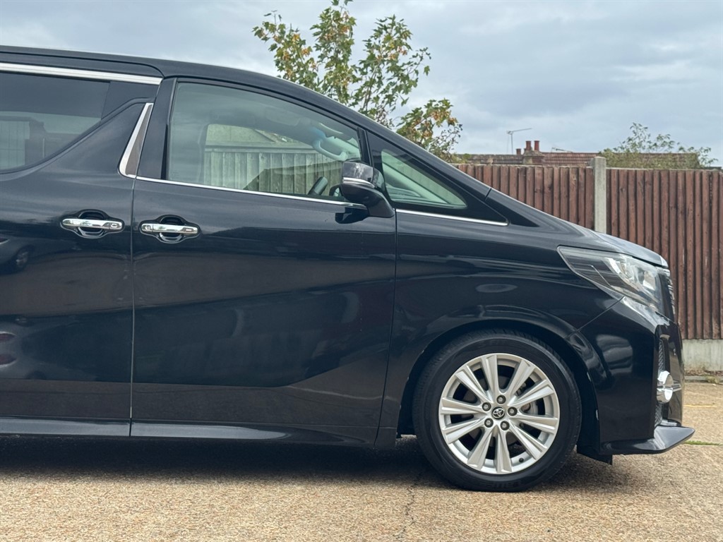 Used Toyota Alphard 2016 for sale - 76428372: Photo 62