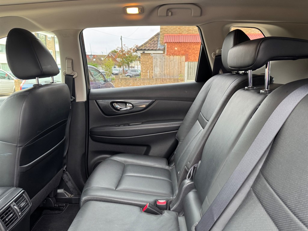 Used Nissan X-Trail 2016 for sale - 76384691: Photo 44