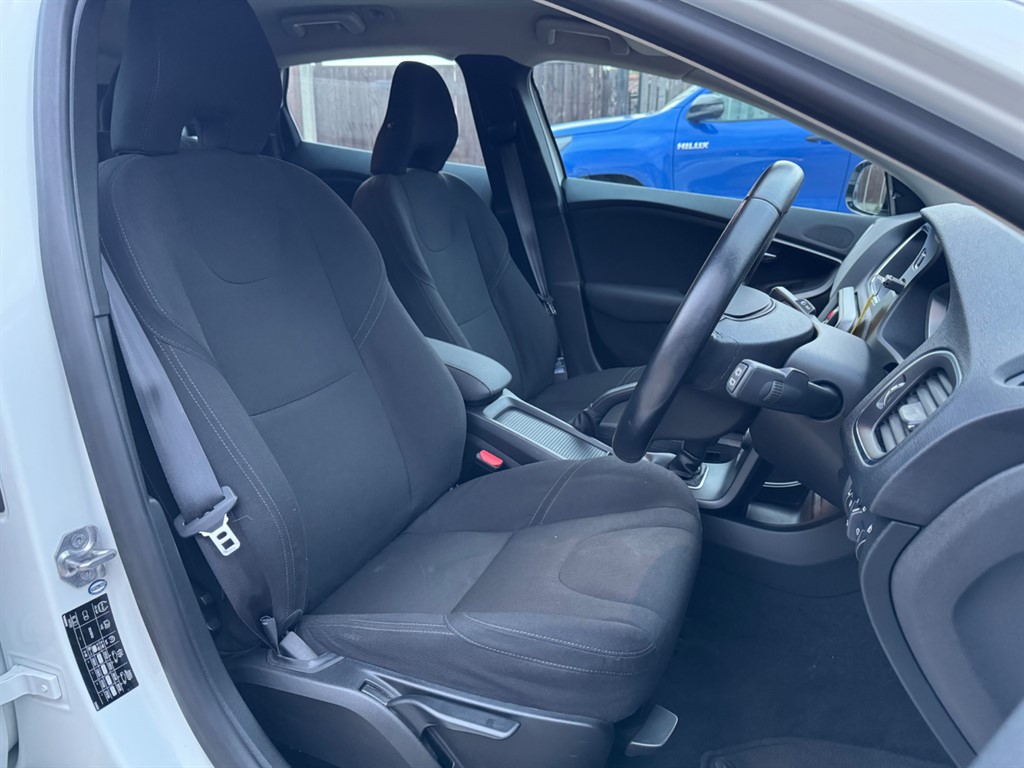 Used Volvo S40 2024 for sale - 76487682: Photo 11