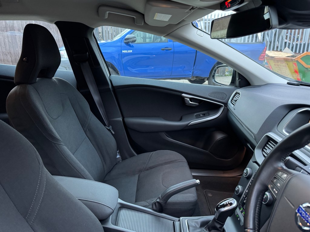 Used Volvo S40 2024 for sale - 76487682: Photo 13