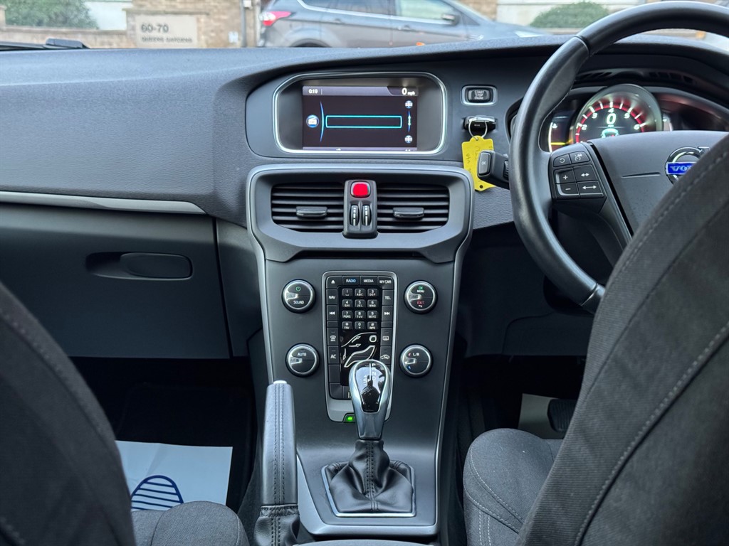 Used Volvo S40 2024 for sale - 76487682: Photo 22