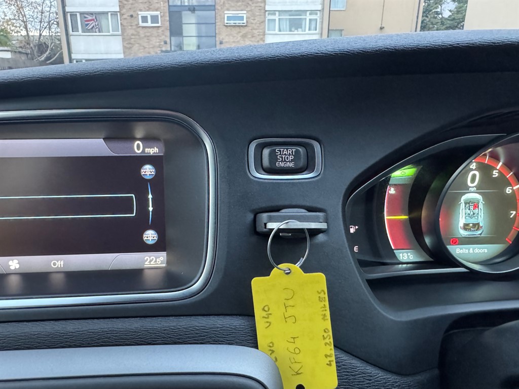 Used Volvo S40 2024 for sale - 76487682: Photo 27