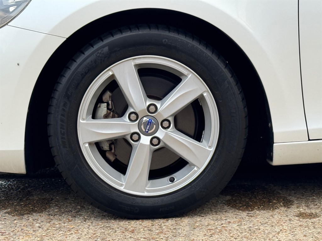 Used Volvo S40 2024 for sale - 76487682: Photo 61