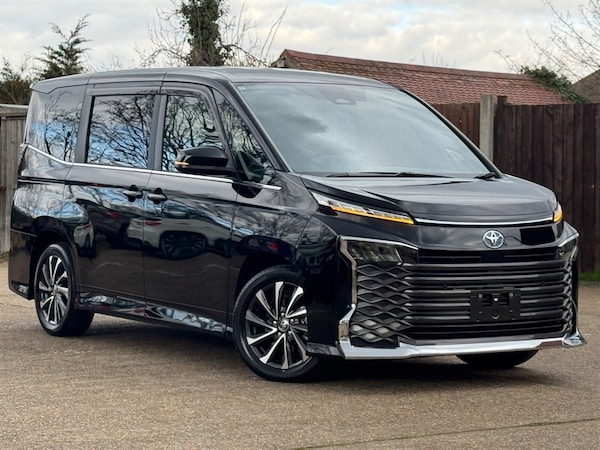 Used Toyota Voxy 2024 for sale - 75570237: Photo 61