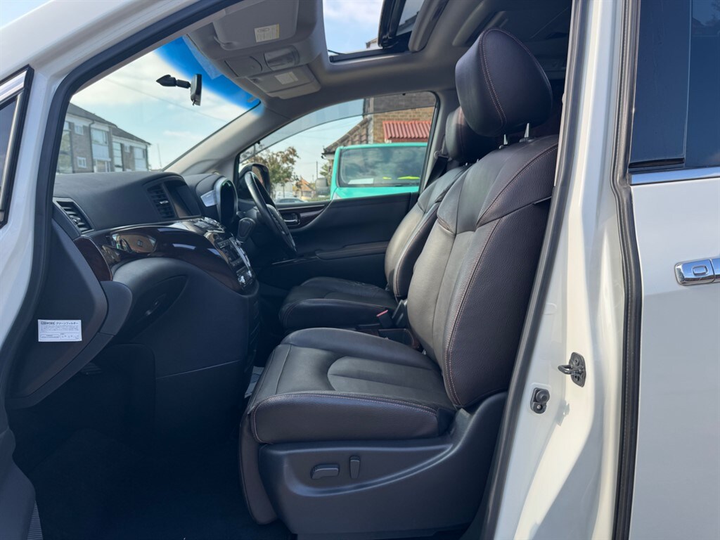 Used Nissan Elgrand 2025 for sale - 76664639: Photo 15
